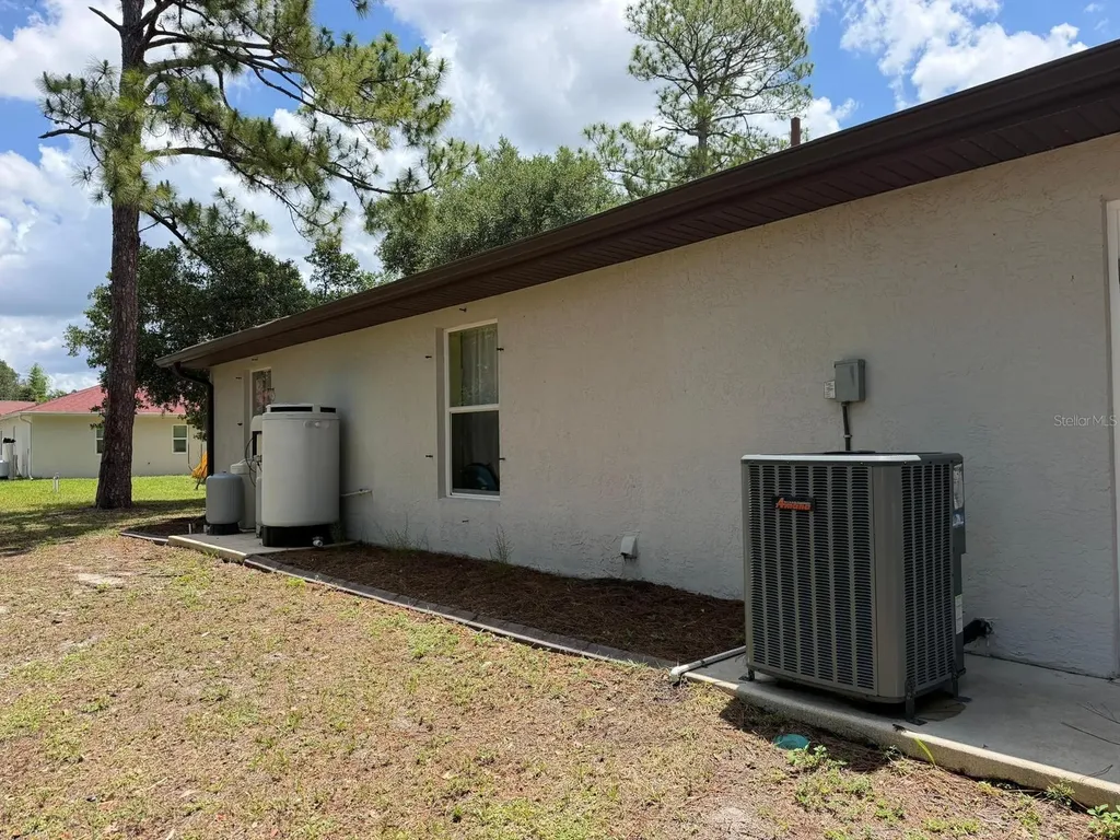 2204 Sparkle Lane North Port FL 34286