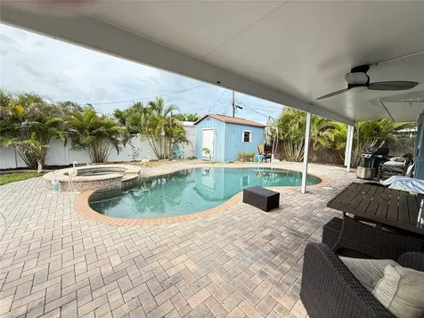 2100 8th Avenue SW Largo FL 33770