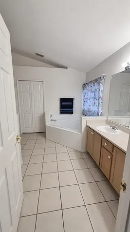 121 S Roma Way Kissimmee FL 34746