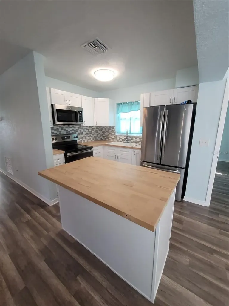 513 Hollyhock Lane Spring Hill FL 34606