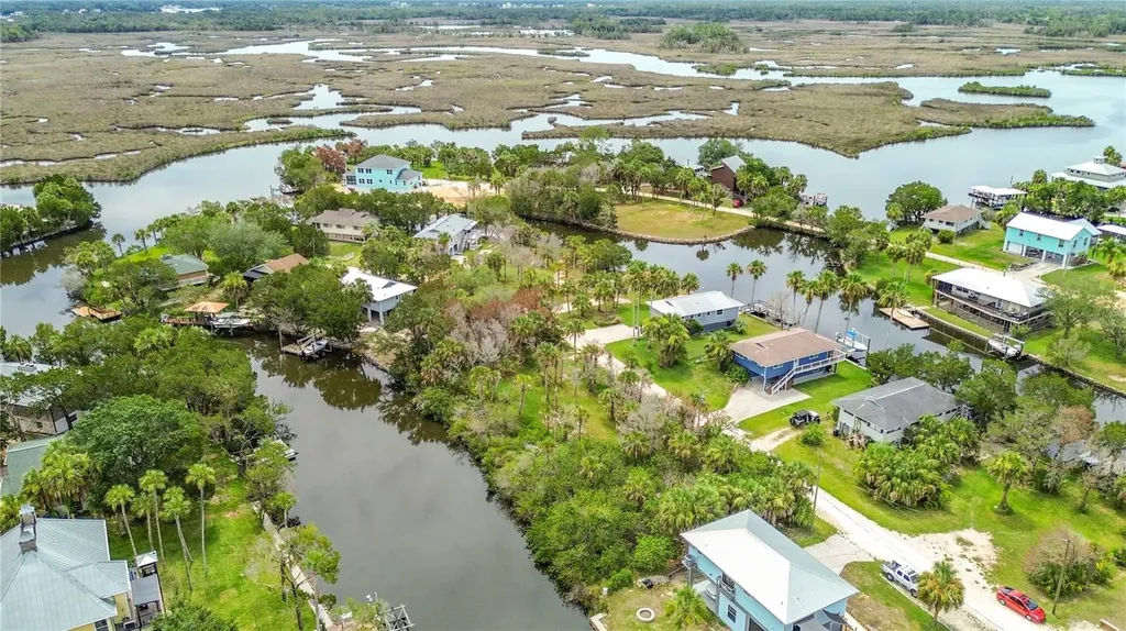 12073 W Gulf Breeze Court Crystal River FL 34429