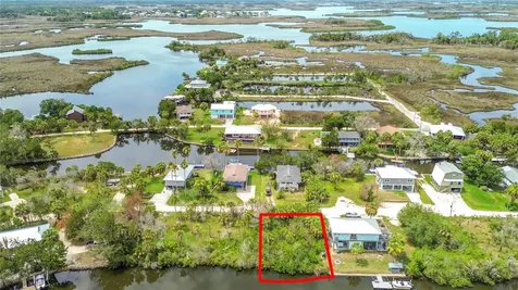 12073 W Gulf Breeze Court Crystal River FL 34429