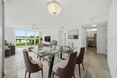 7465 Bay Island Drive S South Pasadena FL 33707