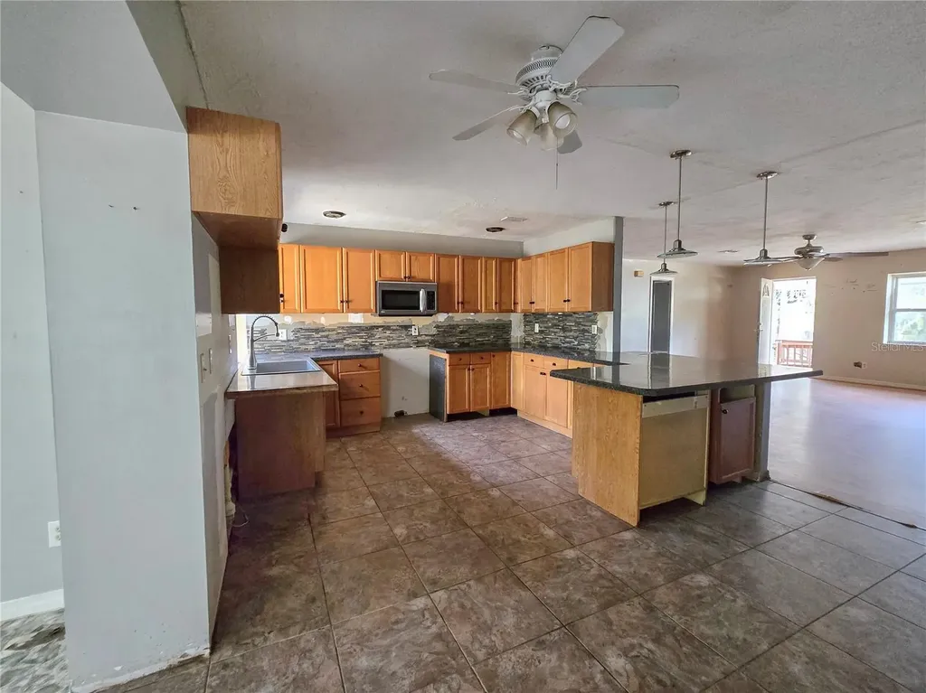 4711 S Hawkdale Point Lecanto FL 34461