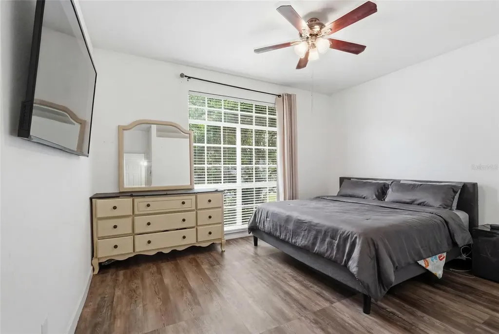 9137 Dollanger Court Orlando FL 32819