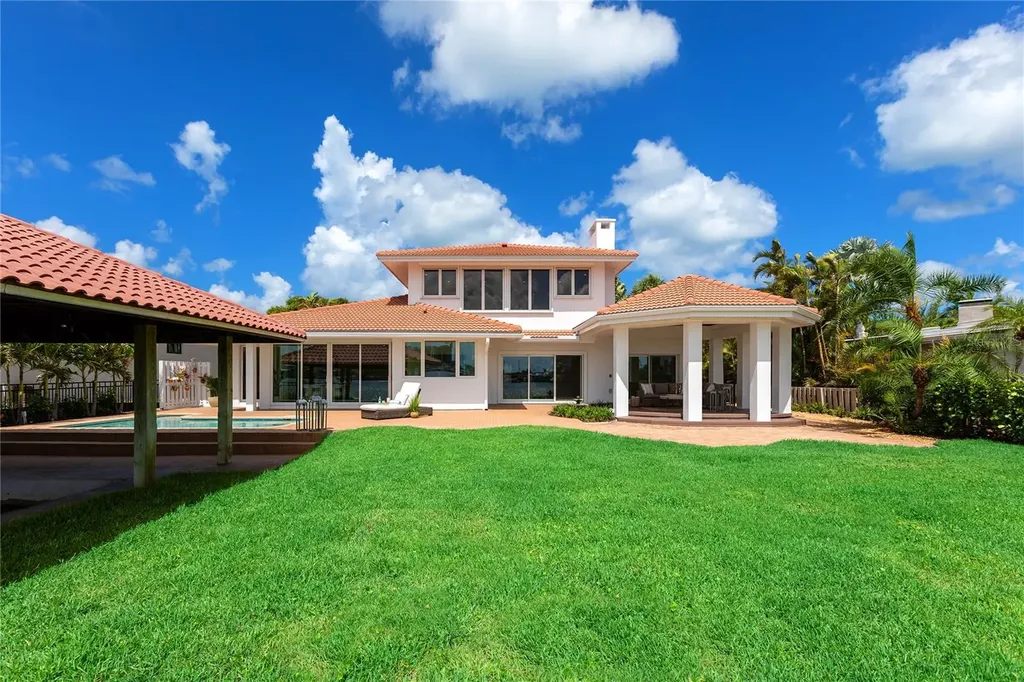 330 W Bay Drive Venice FL 34285