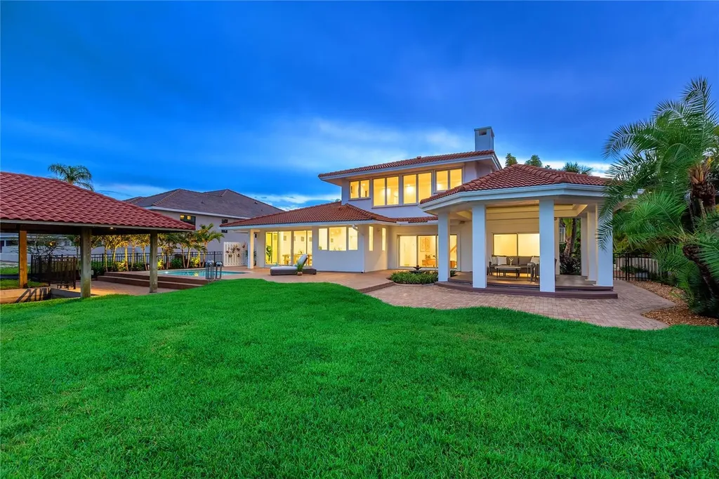 330 W Bay Drive Venice FL 34285