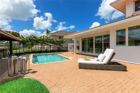 330 W Bay Drive Venice FL 34285