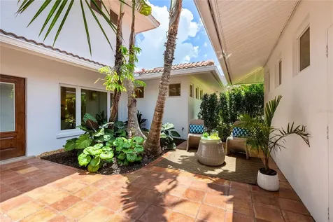 330 W Bay Drive Venice FL 34285