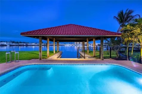 330 W Bay Drive Venice FL 34285