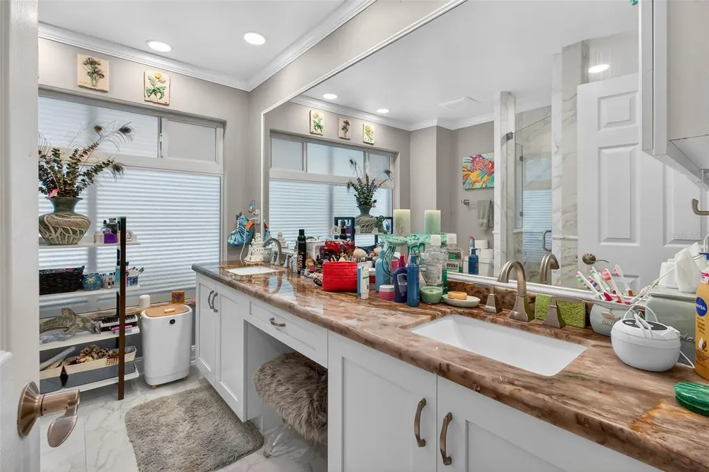 454 1st Street W Tierra Verde FL 33715