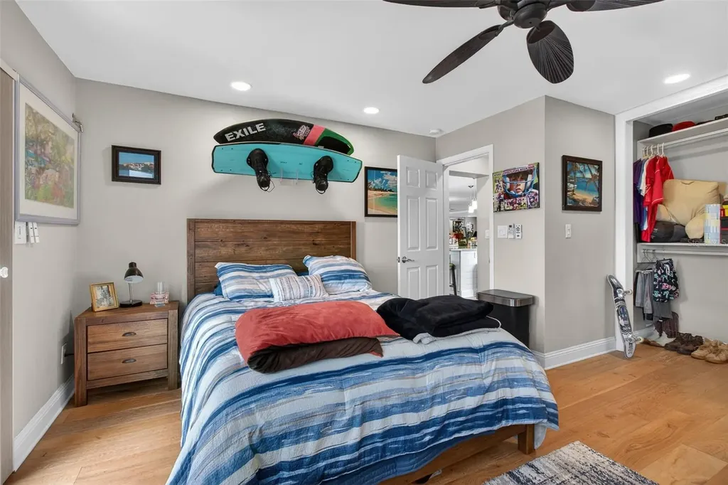 454 1st Street W Tierra Verde FL 33715