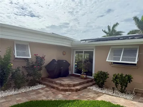 454 1st Street W Tierra Verde FL 33715