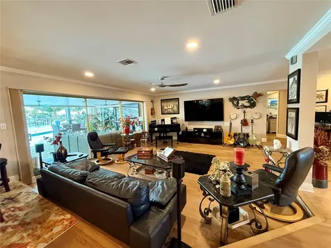 454 1st Street W Tierra Verde FL 33715