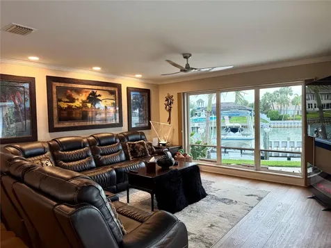 454 1st Street W Tierra Verde FL 33715