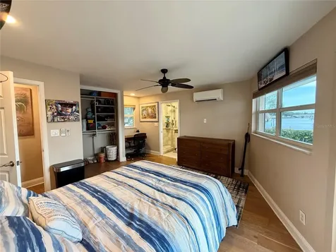 454 1st Street W Tierra Verde FL 33715