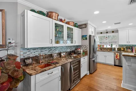 454 1st Street W Tierra Verde FL 33715