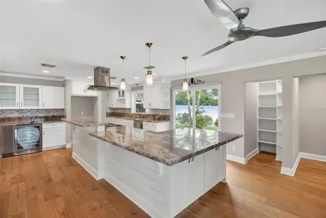 454 1st Street W Tierra Verde FL 33715