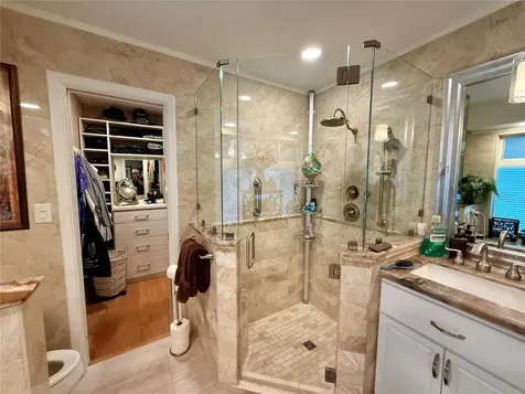 454 1st Street W Tierra Verde FL 33715
