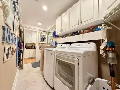 454 1st Street W Tierra Verde FL 33715