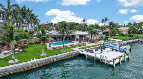 454 1st Street W Tierra Verde FL 33715