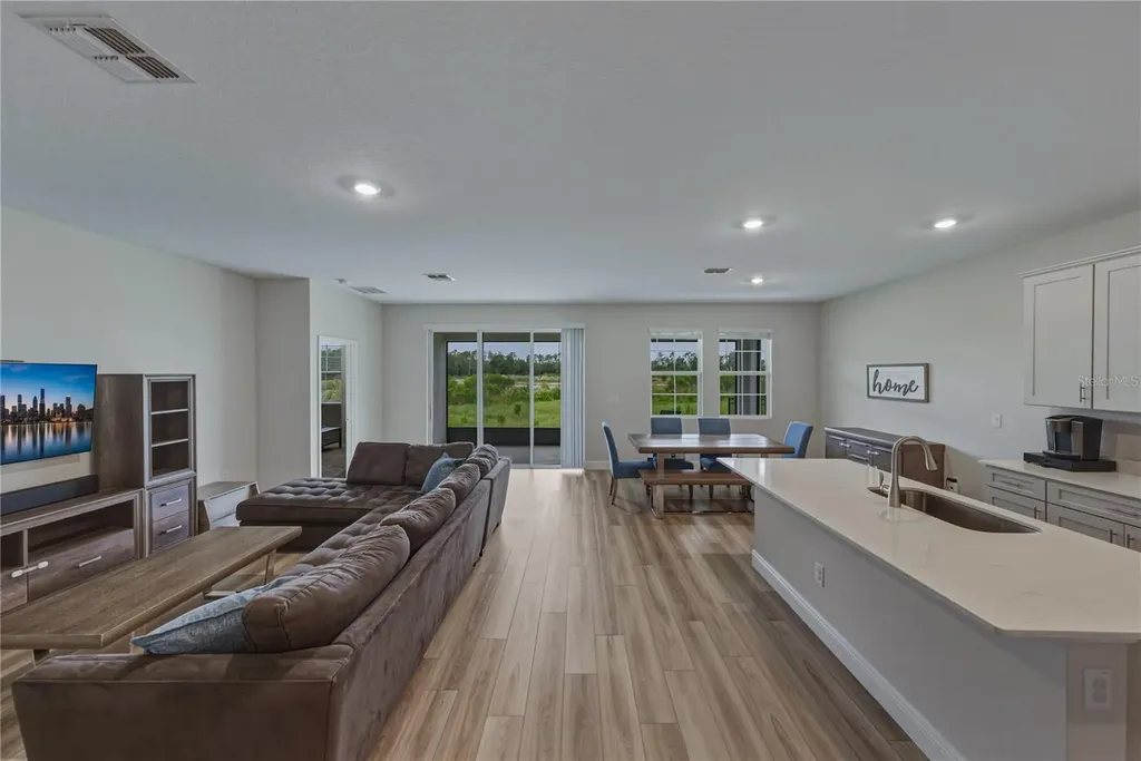 12253 Cattleside Drive Riverview FL 33579