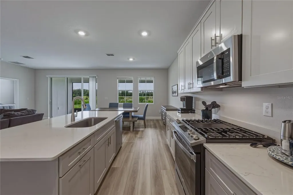 12253 Cattleside Drive Riverview FL 33579