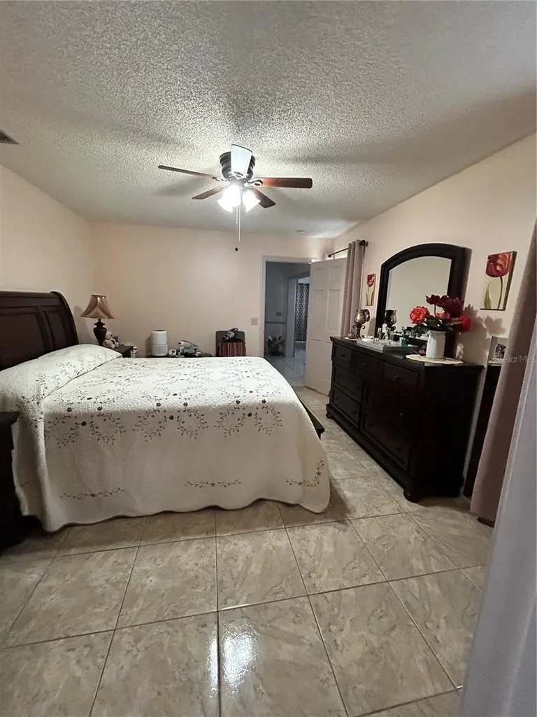 1448 E Normandy Deltona FL 32725