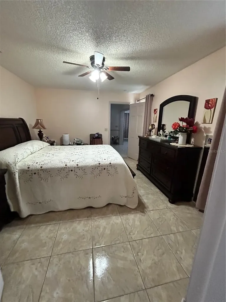 1448 E Normandy Deltona FL 32725