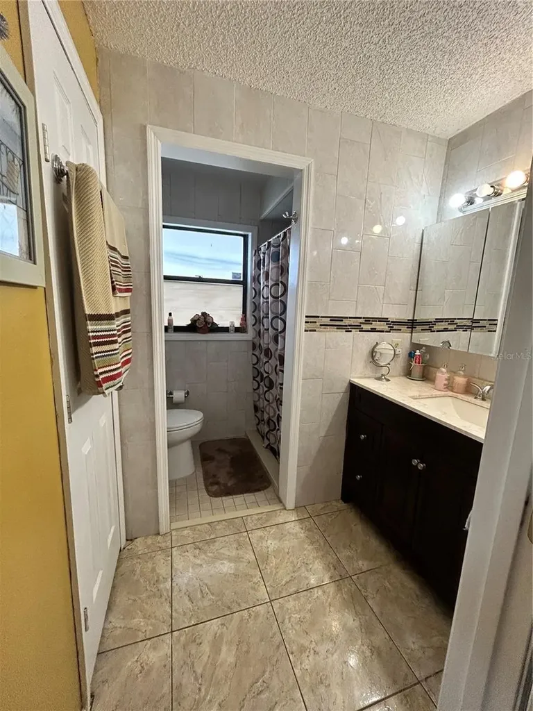 1448 E Normandy Deltona FL 32725
