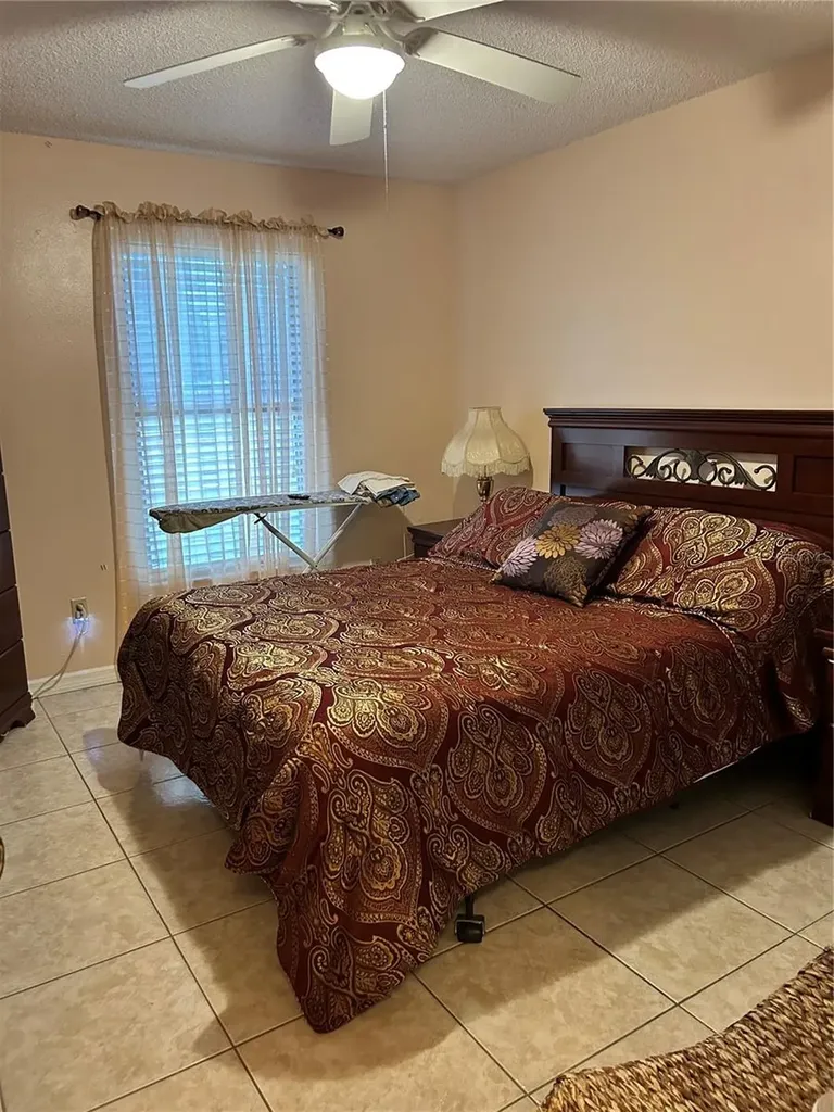 1448 E Normandy Deltona FL 32725
