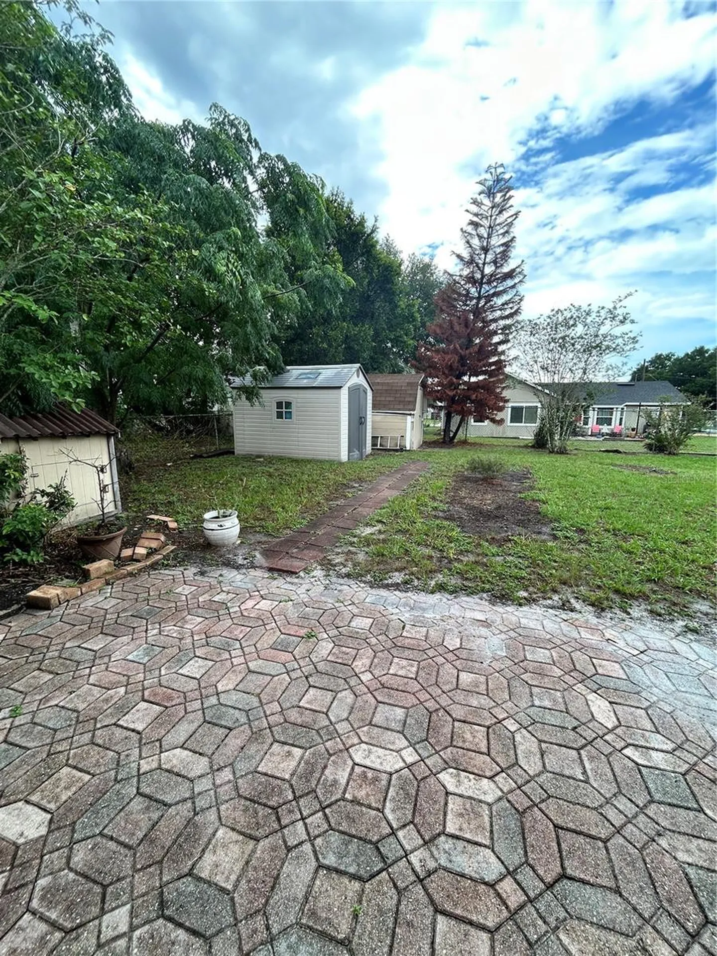 1448 E Normandy Deltona FL 32725