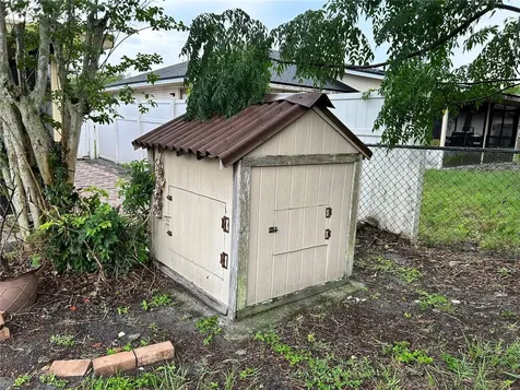 1448 E Normandy Deltona FL 32725