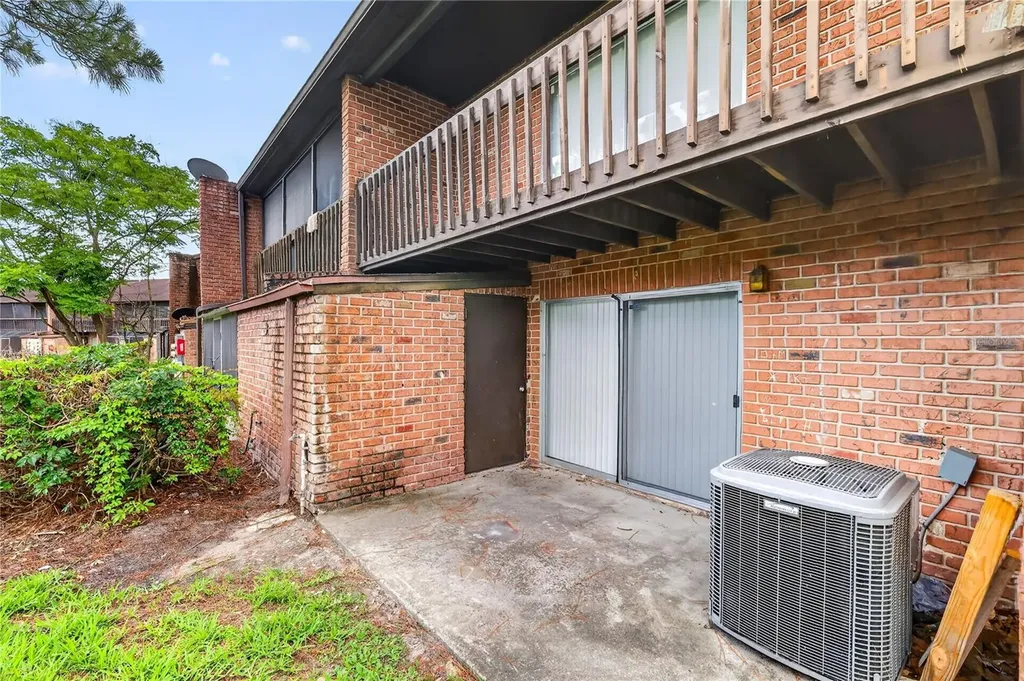5121 Picadilly Circus Court Orlando FL 32839