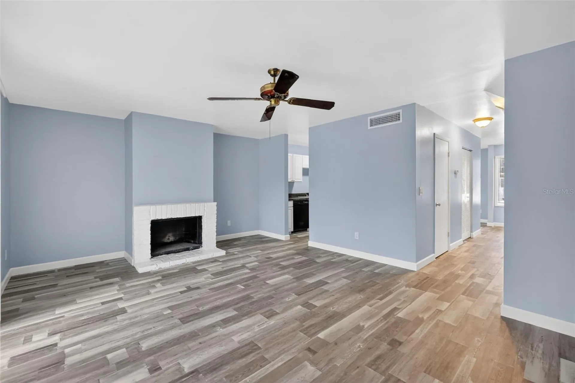 5121 Picadilly Circus Court Orlando FL 32839
