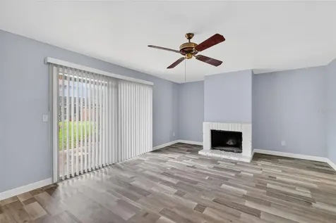 5121 Picadilly Circus Court Orlando FL 32839