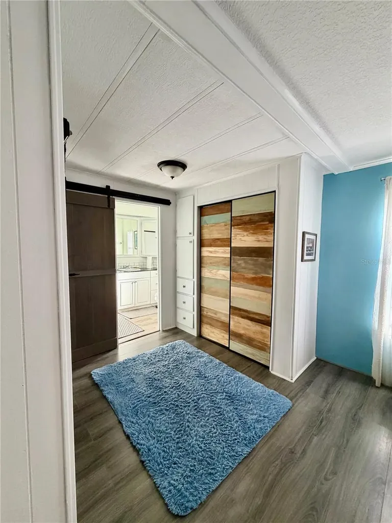 743 E Palm Valley Oviedo FL 32765