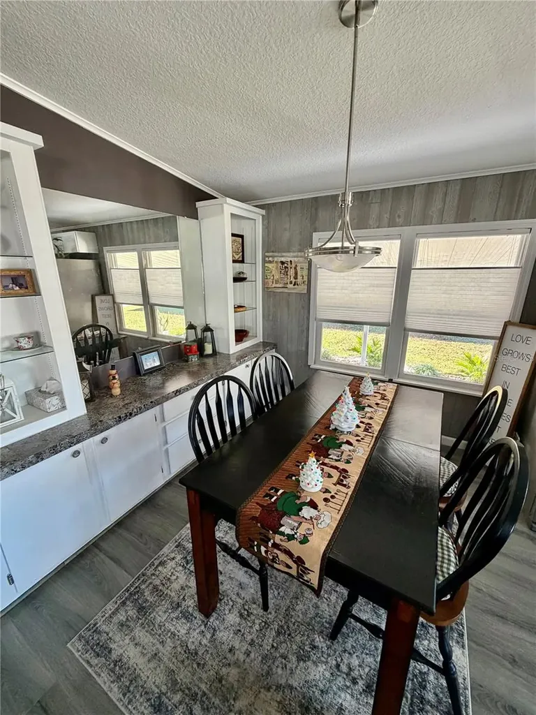 743 E Palm Valley Oviedo FL 32765