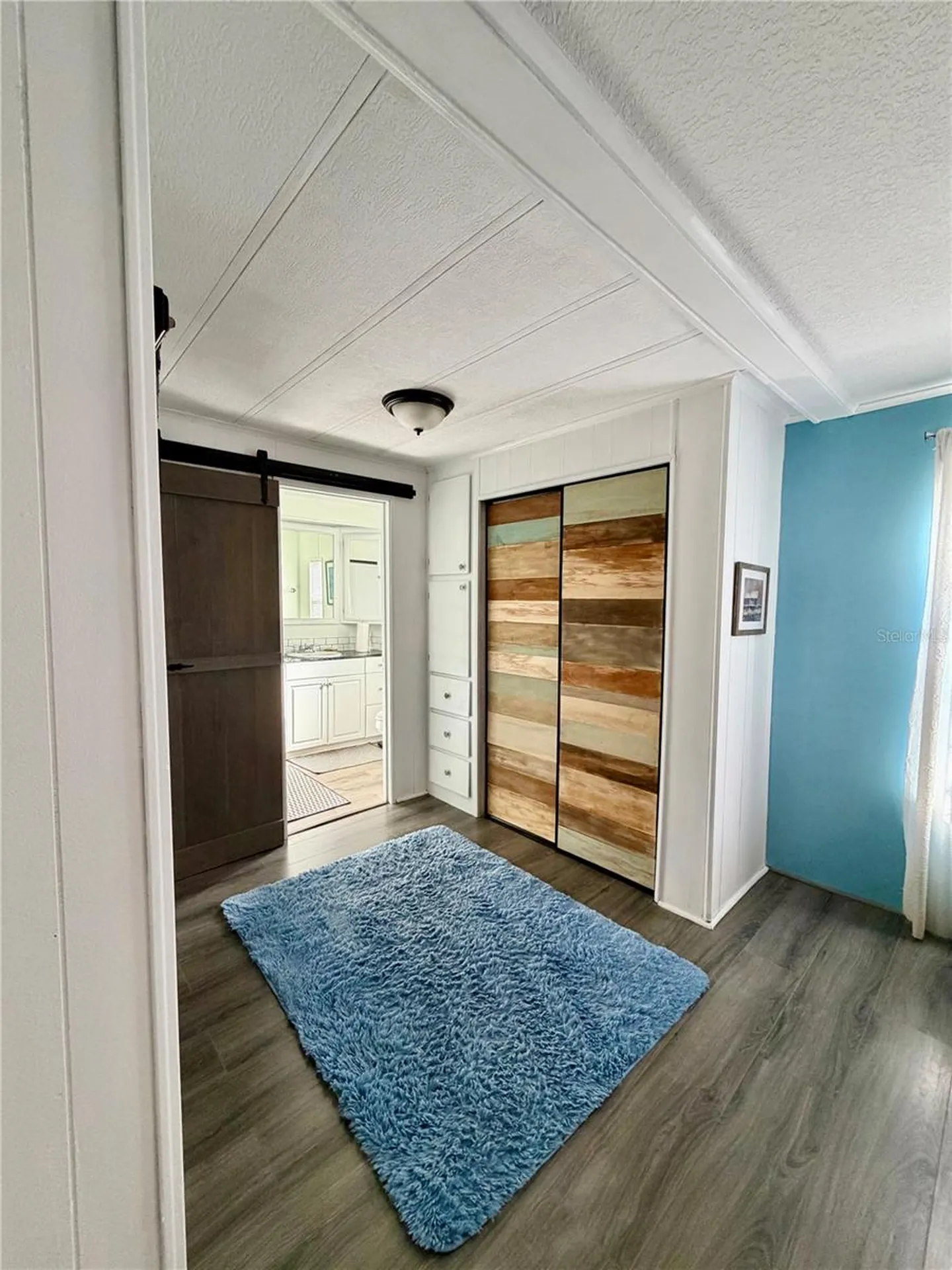 743 E Palm Valley Oviedo FL 32765