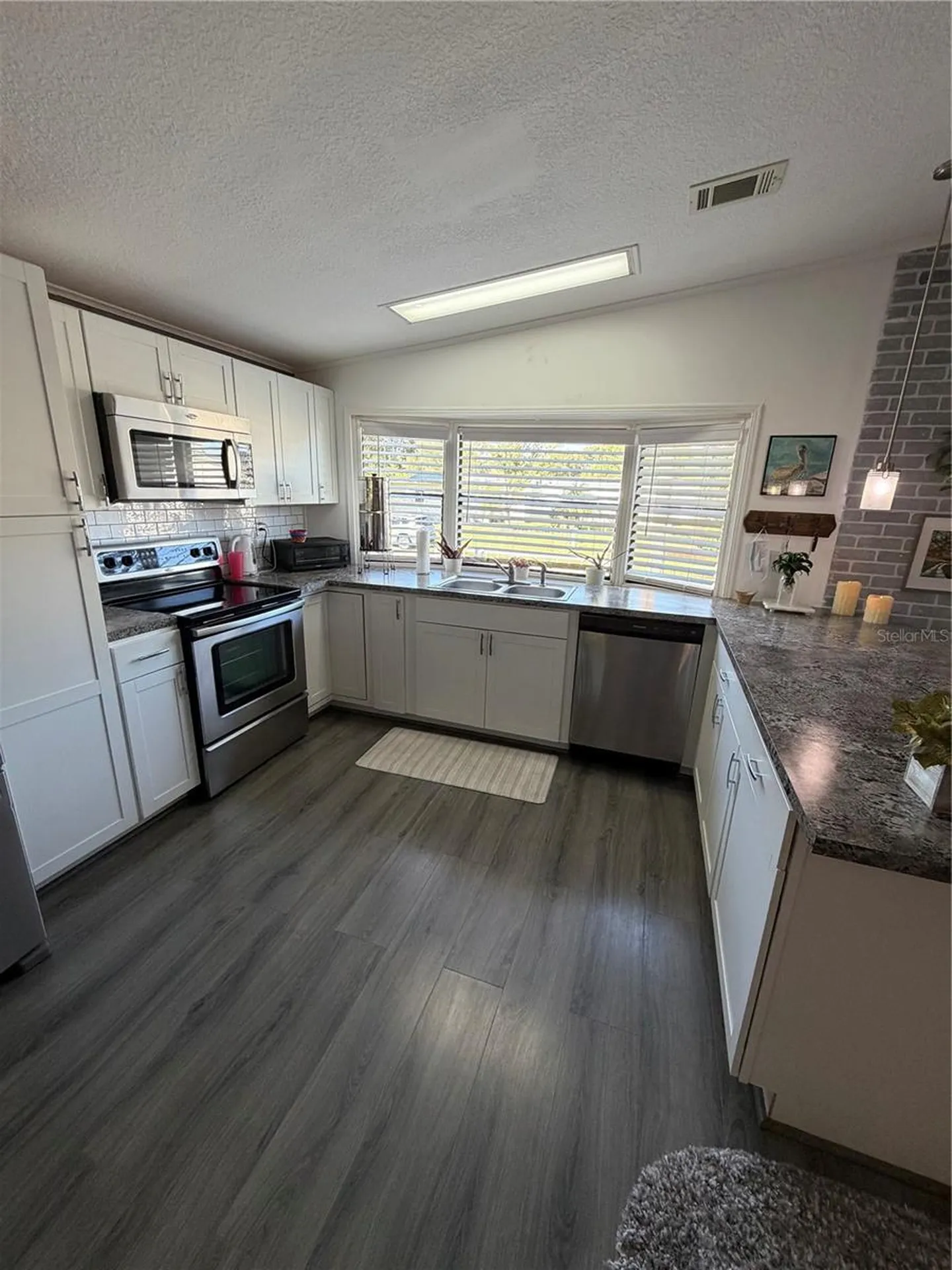 743 E Palm Valley Oviedo FL 32765
