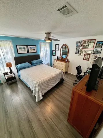 743 E Palm Valley Oviedo FL 32765