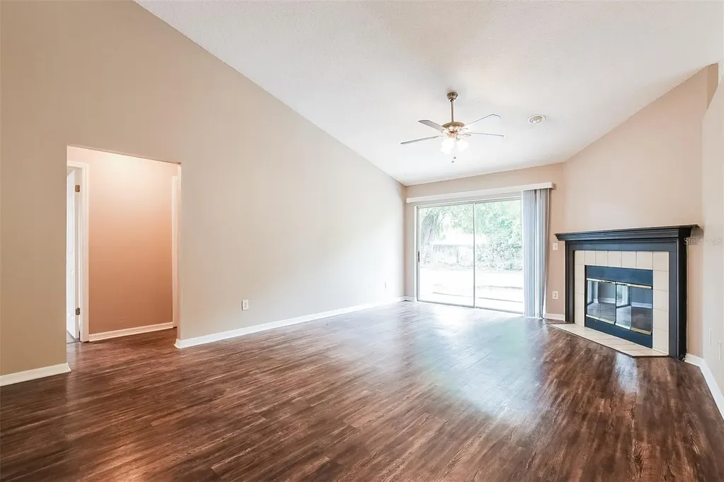 337 Mantis Loop Apopka FL 32703