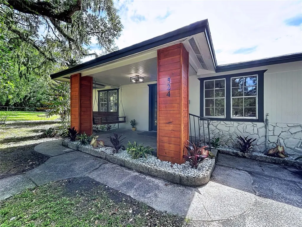 524 East Avenue Brooksville FL 34601
