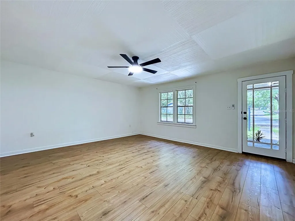 524 East Avenue Brooksville FL 34601