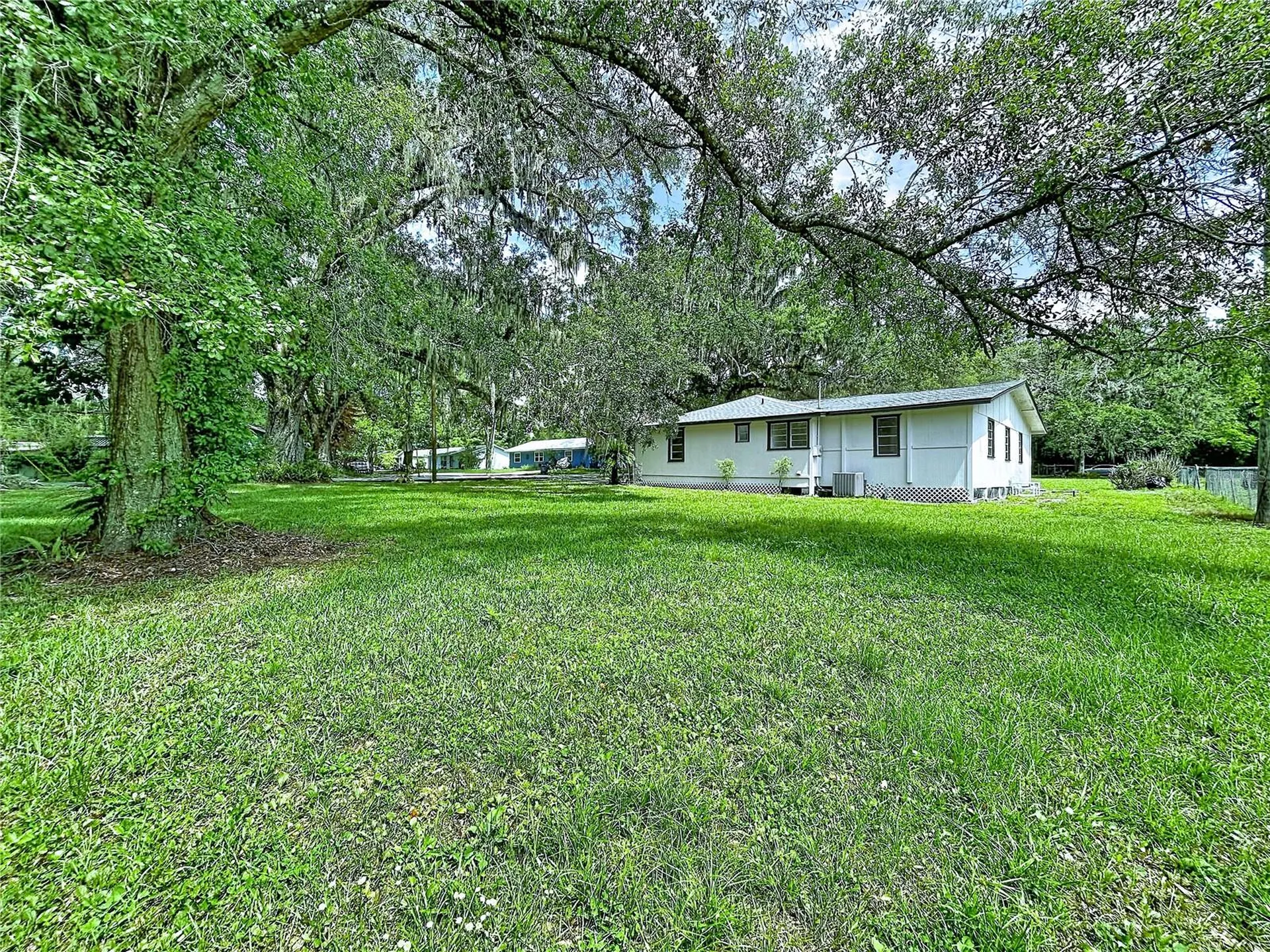 524 East Avenue Brooksville FL 34601