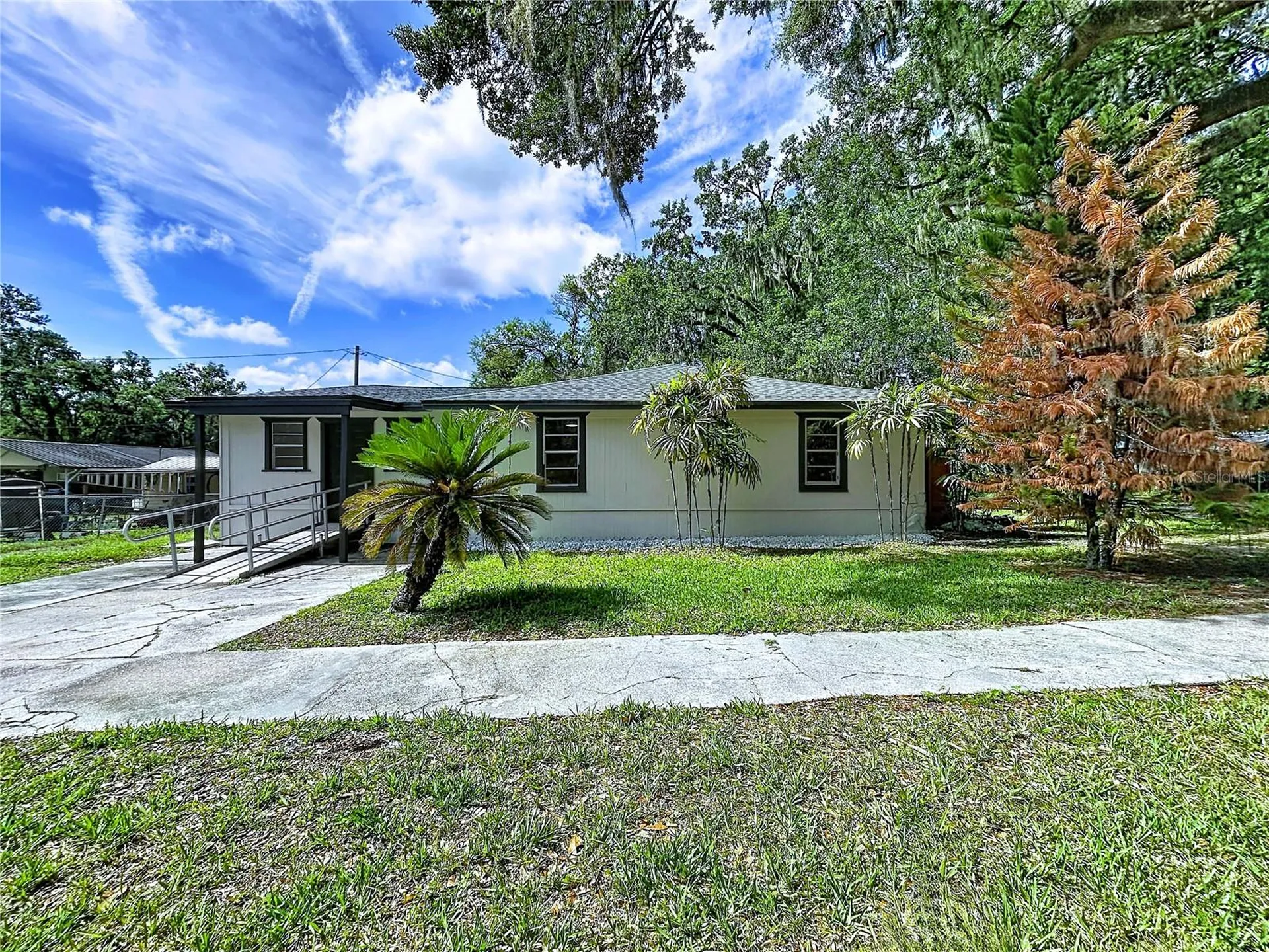 524 East Avenue Brooksville FL 34601