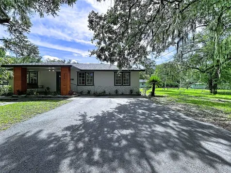 524 East Avenue Brooksville FL 34601