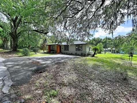 524 East Avenue Brooksville FL 34601