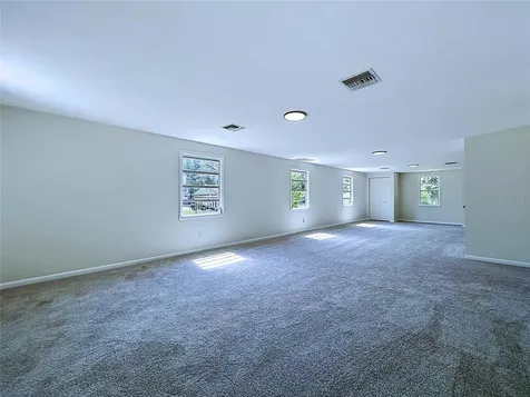 524 East Avenue Brooksville FL 34601