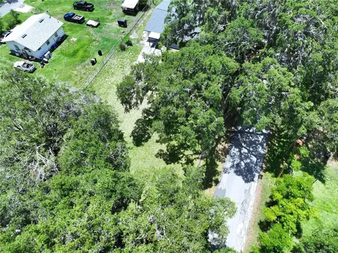 524 East Avenue Brooksville FL 34601